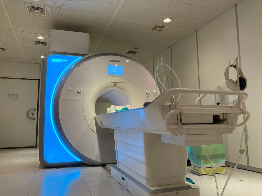 Siemens 1.5T Aera XQ - Image 4